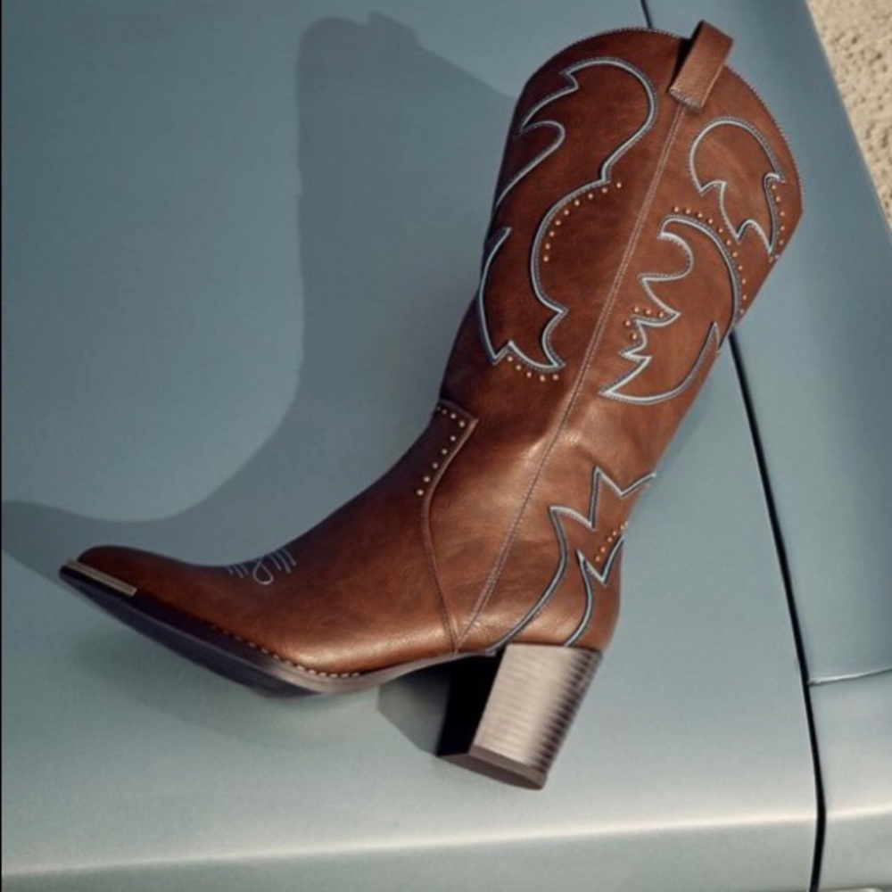 👢Just Fab Greta Cowboy Boots 👢